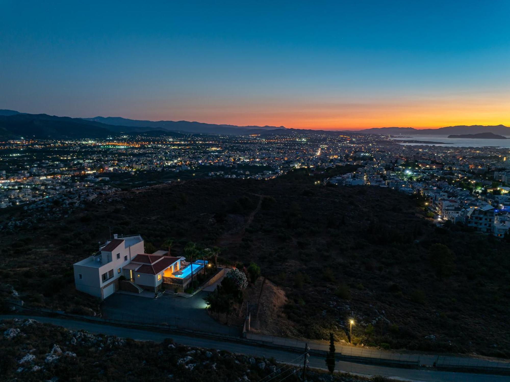 Karmilos Hill Villa ハニア エクステリア 写真