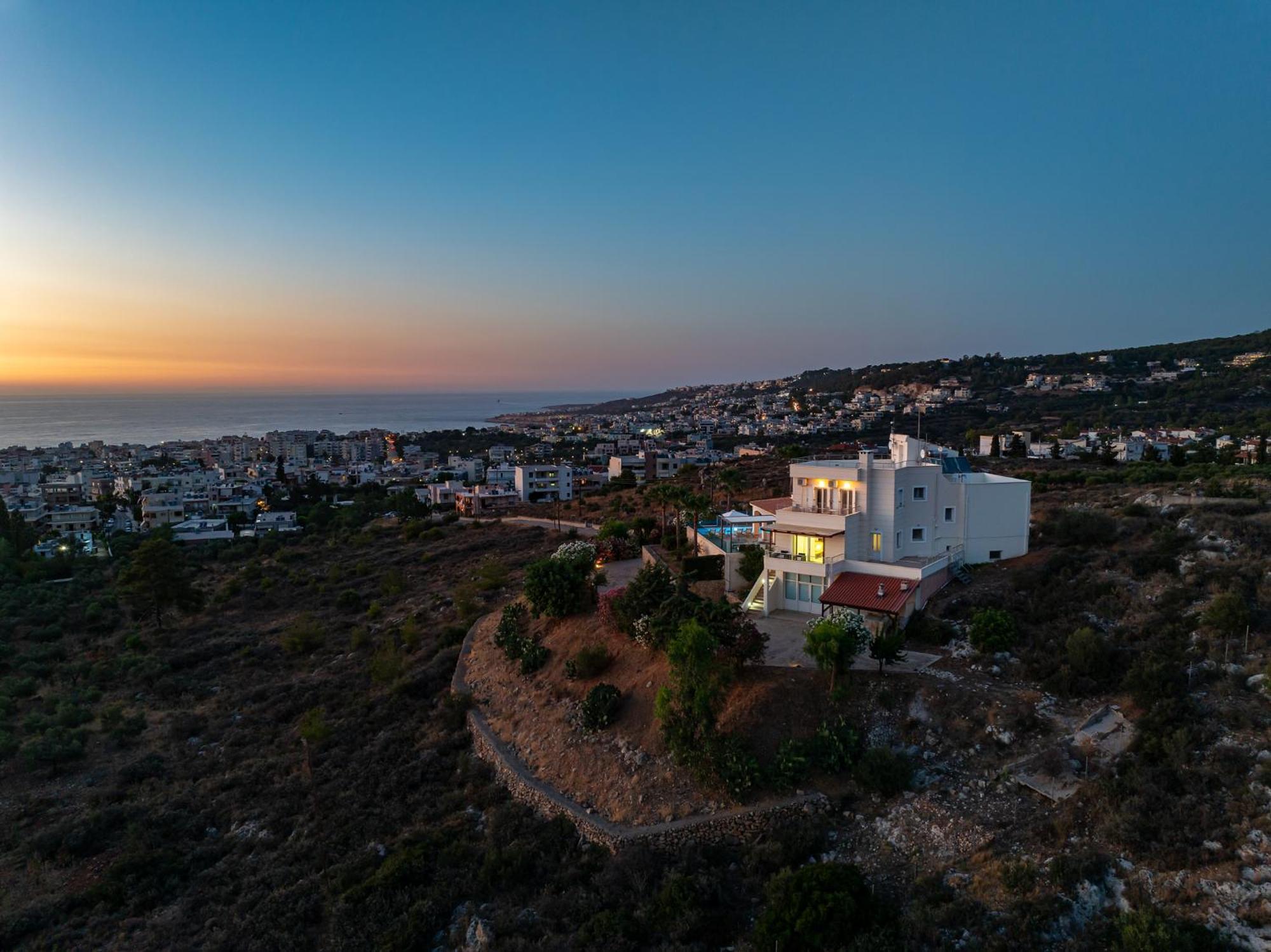 Karmilos Hill Villa ハニア エクステリア 写真