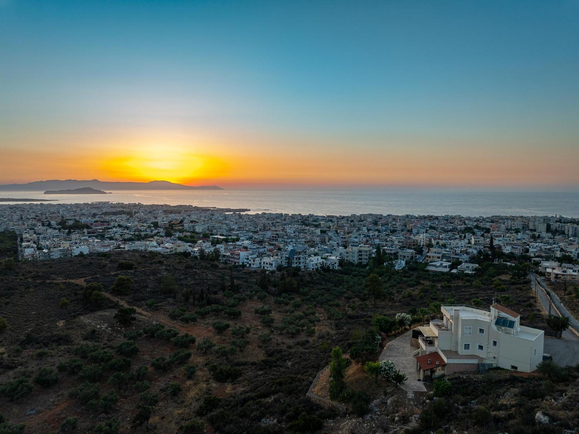 Karmilos Hill Villa ハニア エクステリア 写真