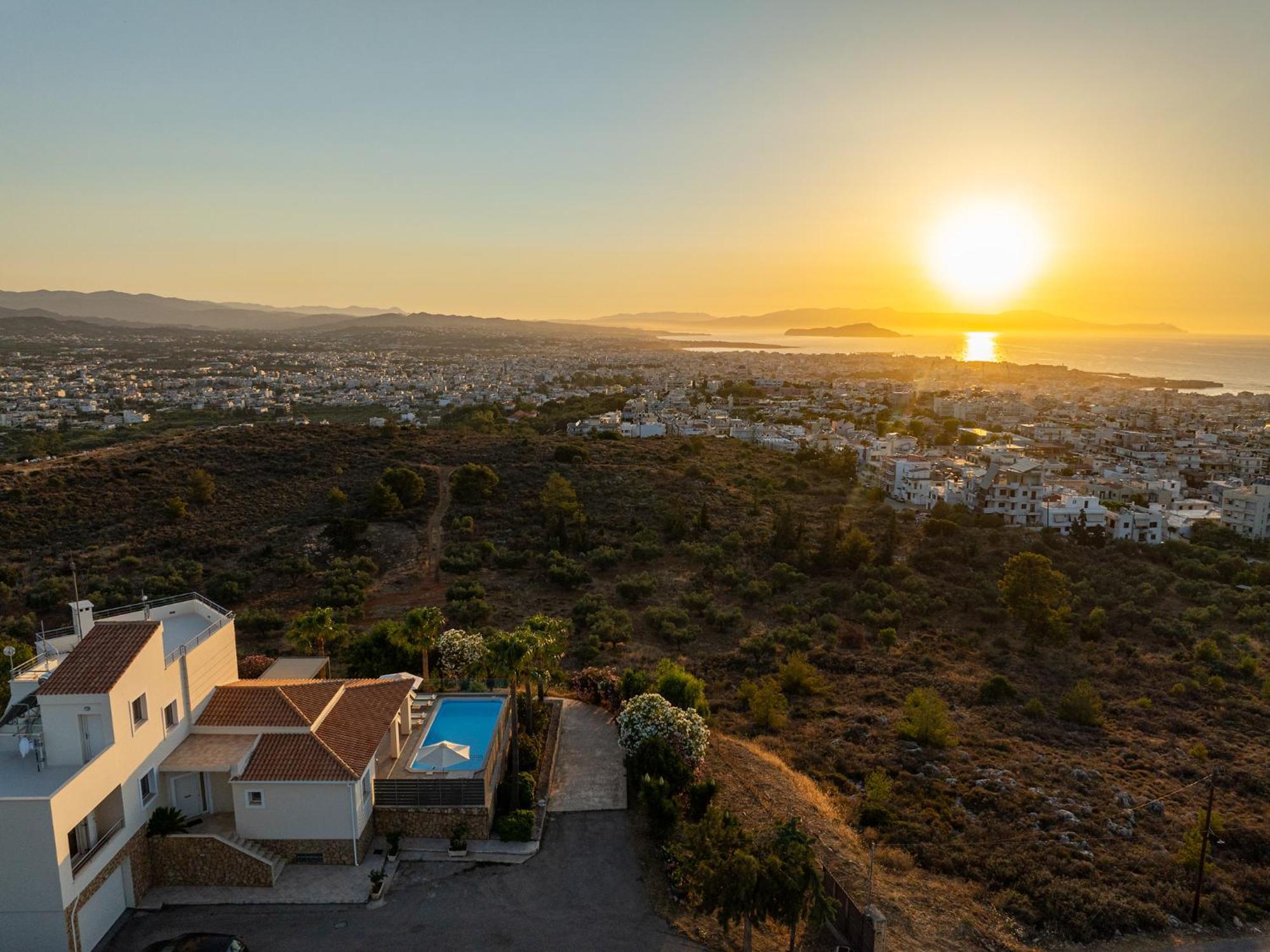 Karmilos Hill Villa ハニア エクステリア 写真